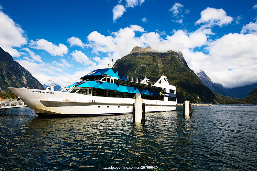 世俱杯决赛-新西兰代表团展现实力风光夺冠的简单介绍