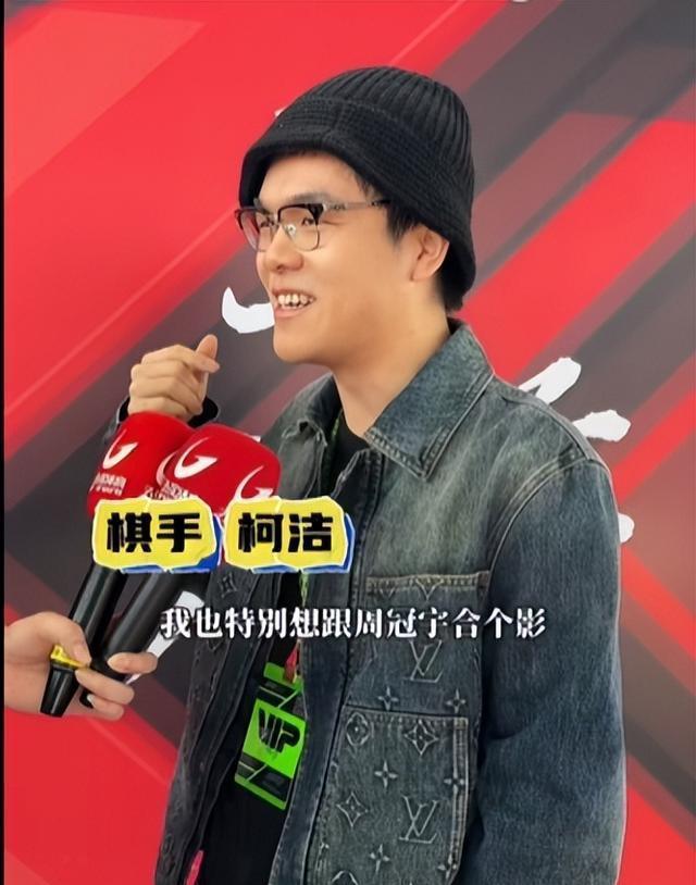 世俱杯赛程-运动员实力较量，赛场上星光熠熠