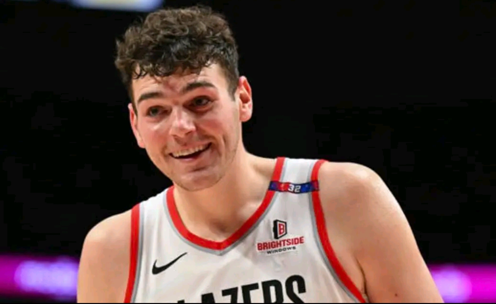 世俱杯分组-开拓者队经历充满变数的赛季