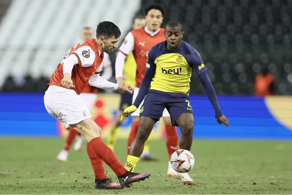 世俱杯改制-拉齐奥主场遭遇失利，排名几近下滑的简单介绍