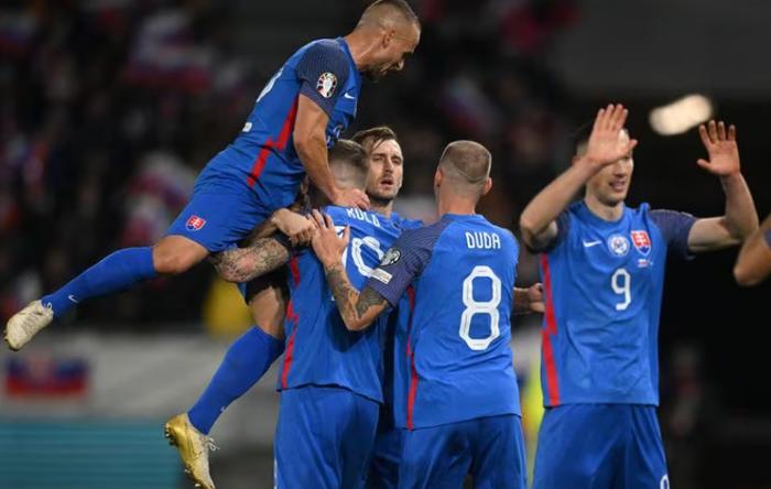 世俱杯官网-匈牙利队憾负兰度锁定小组出局