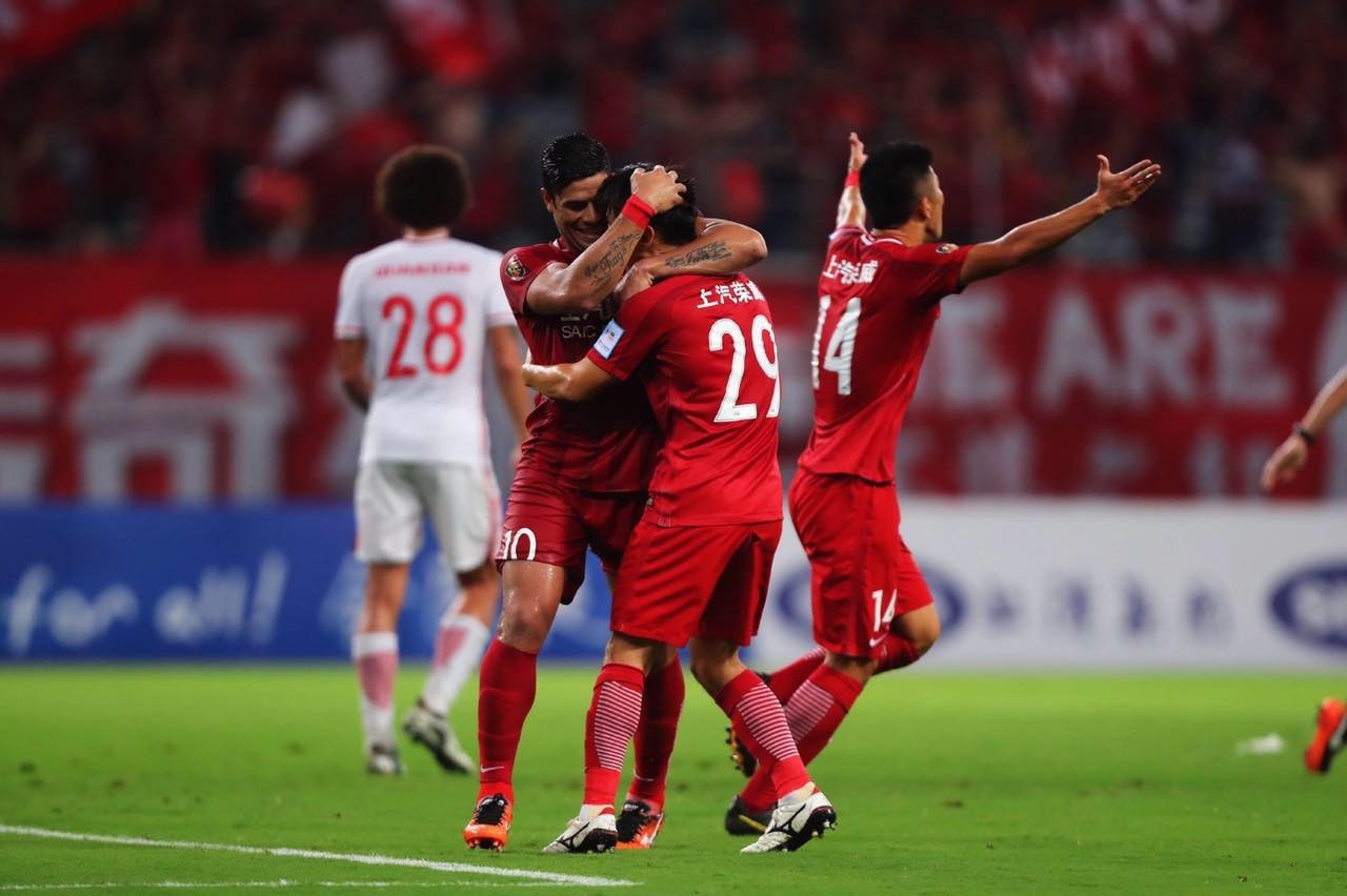 上港主场告捷，继续压力恒大