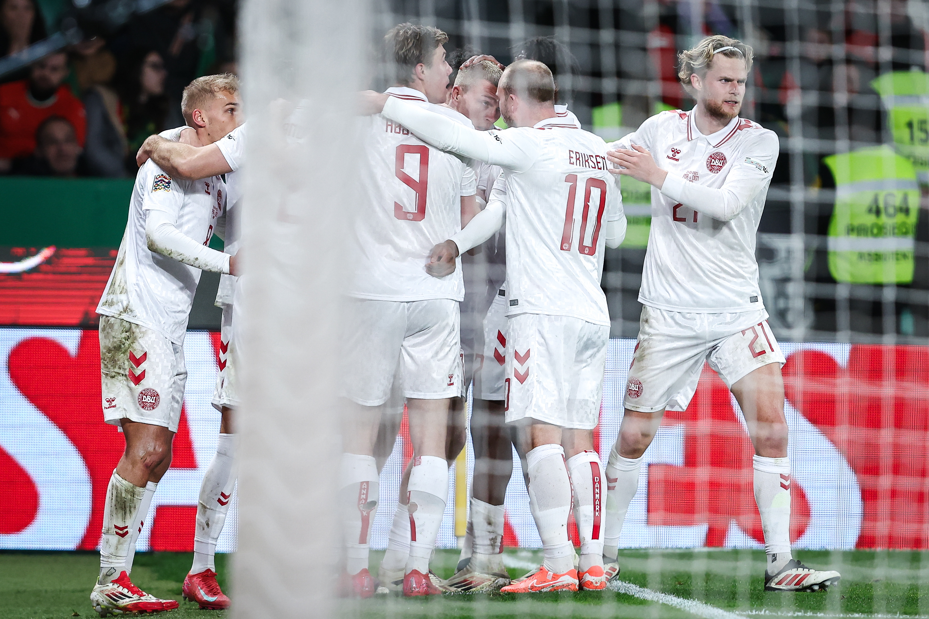 欧国联：一场触动灵魂的足球大战