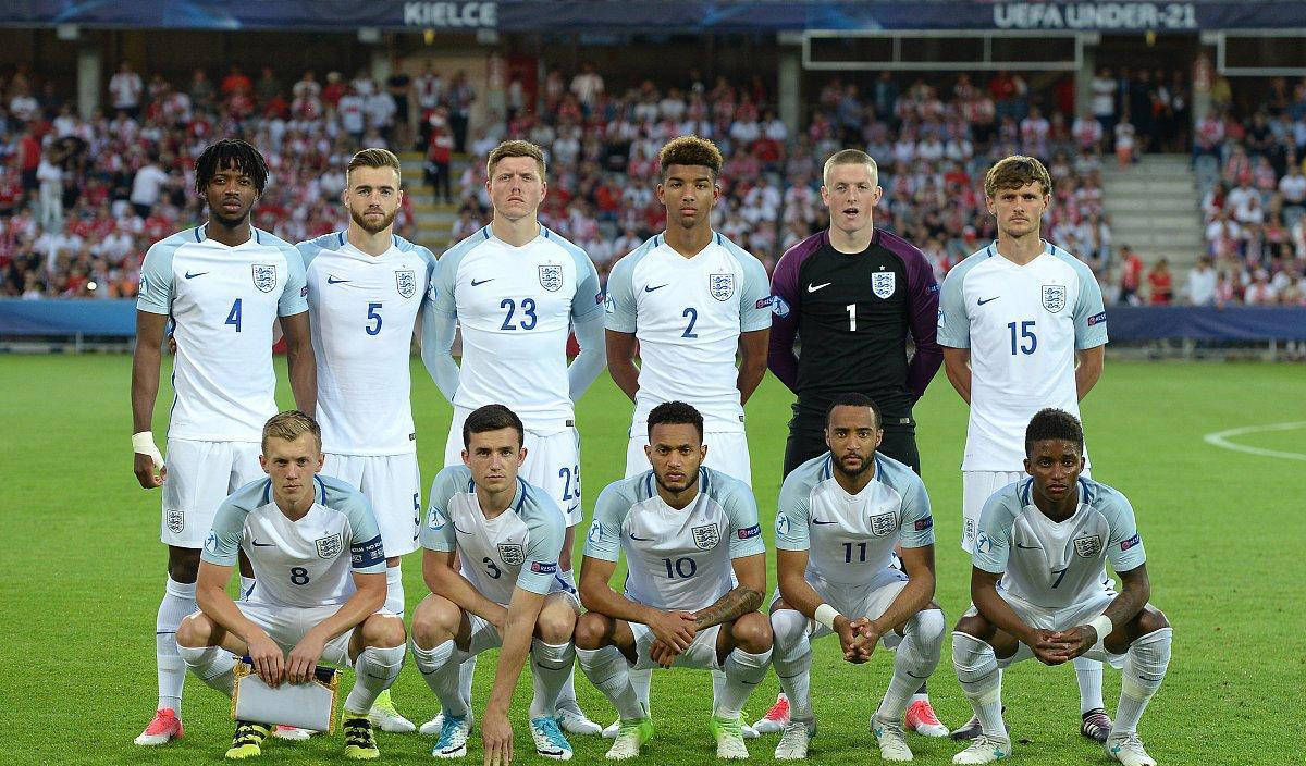 捷克队锋芒毕露，轻松击败对手