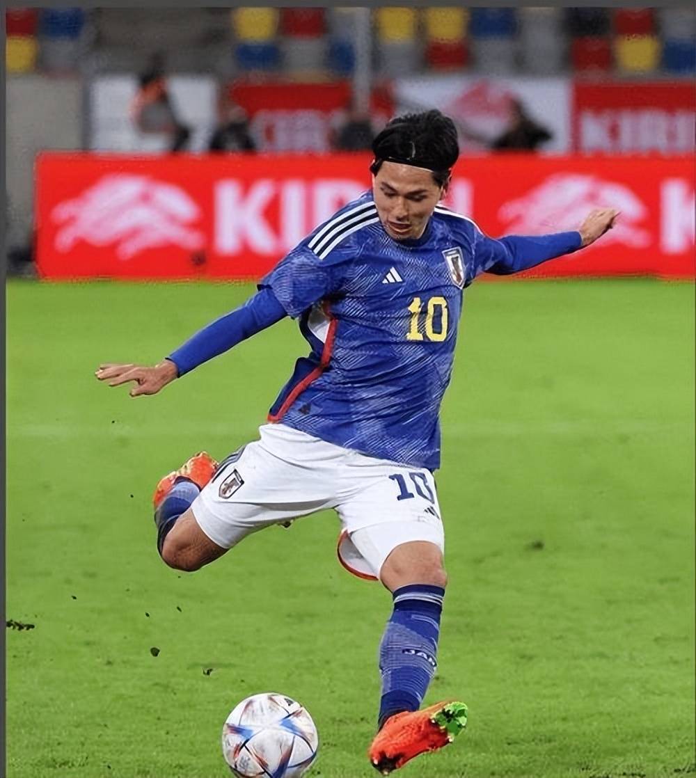 世俱杯时间-摩纳哥足球队强势崛起，欧洲豪门调侃尽收囊中