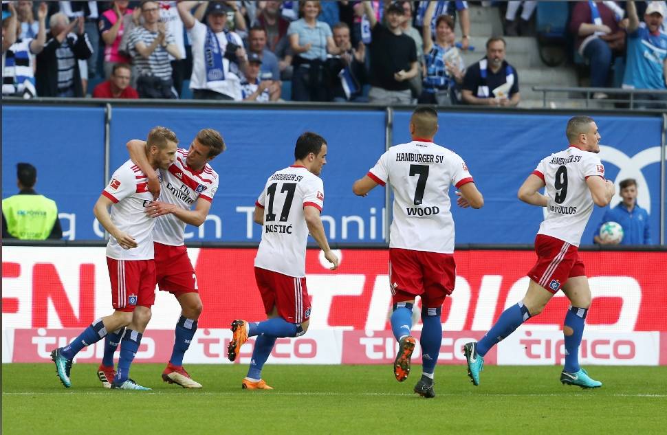 卡尔斯鲁厄主场大胜阿伯丁，全队气势如虹