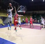 世俱杯-亚眠主场大获全胜，情势一片大好