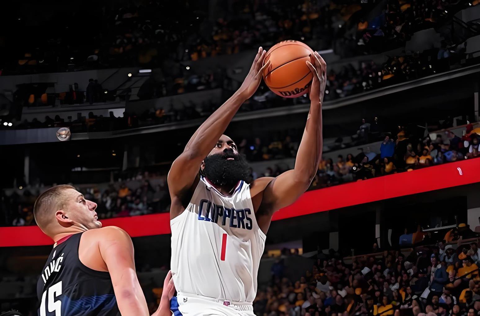 世俱杯直播-快船队老将状态回勇，成为球队关键力量