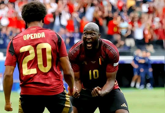 罗马尼亚队晋级欧锦赛强，实现小组出线的简单介绍