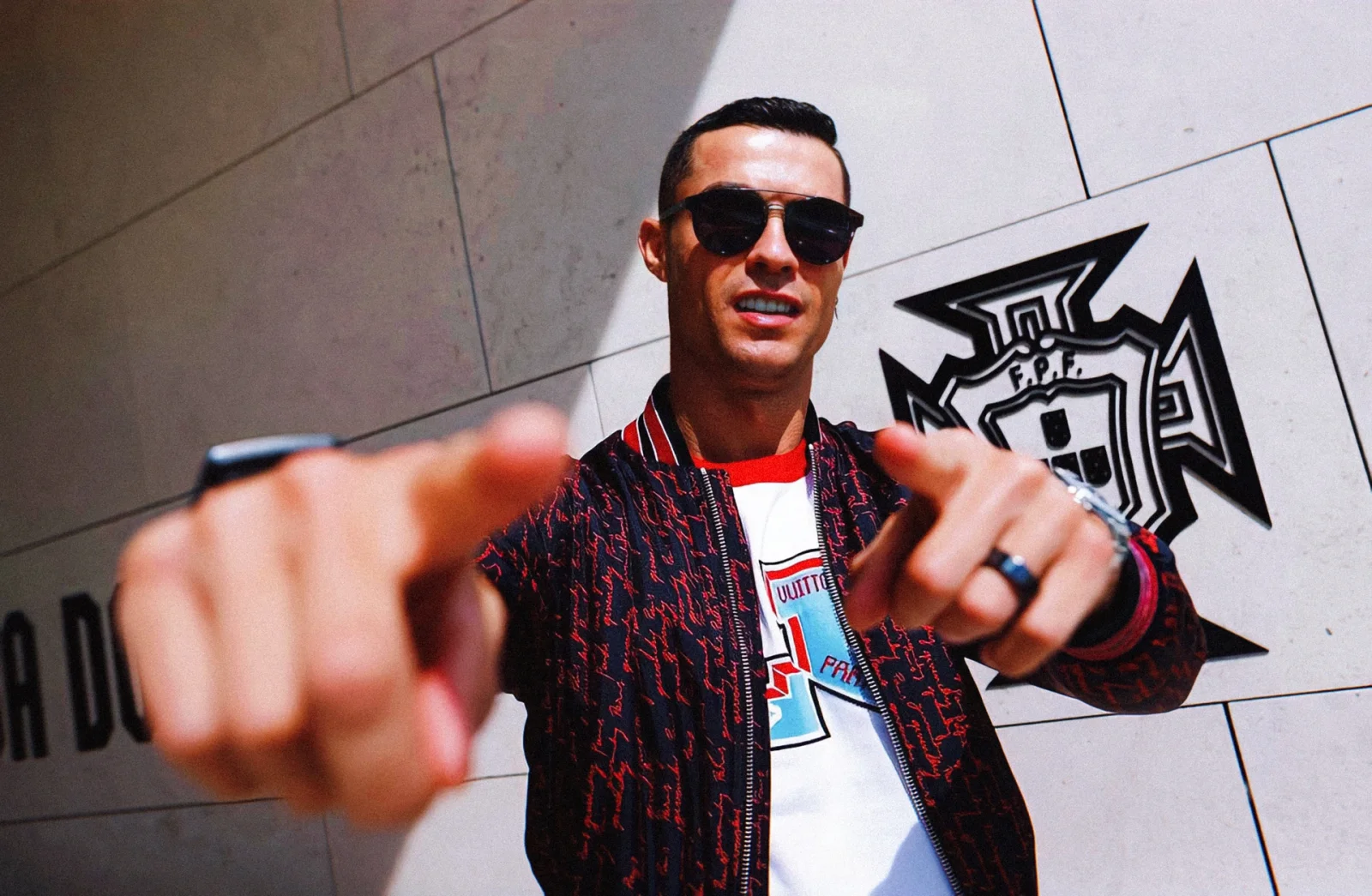 世俱杯冠军-顶级球星才艺展示，欧预赛精彩纷呈！的简单介绍