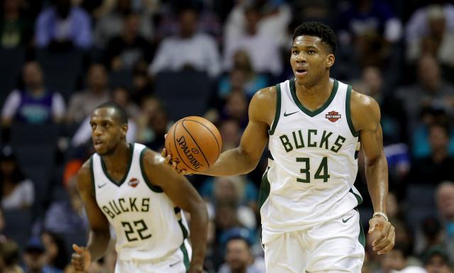 雄鹿英勇压阵，多点效应派上法则