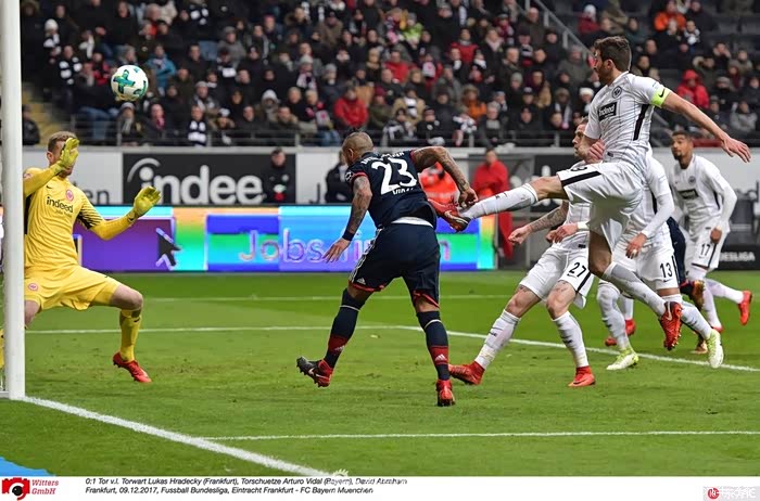 世俱杯改制-法兰克福小胜对手，战术成功