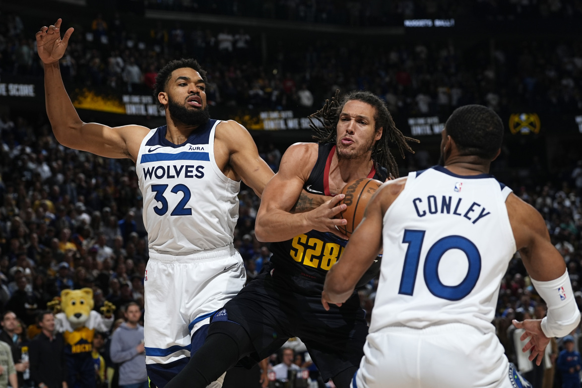 瓦拉多利德主场惨败，局势严峻