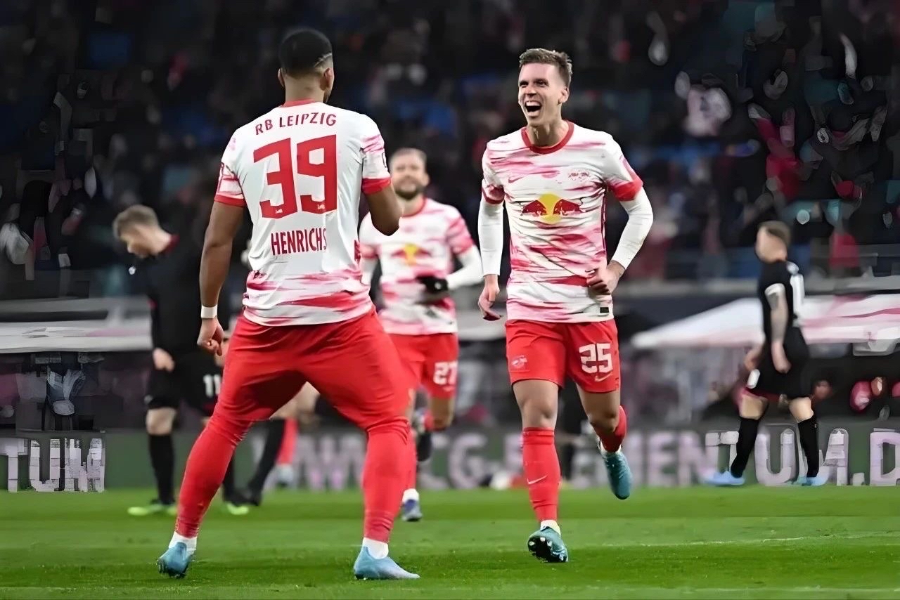 世俱杯2025-斯图加特迎来重要胜利，排名逐渐上升