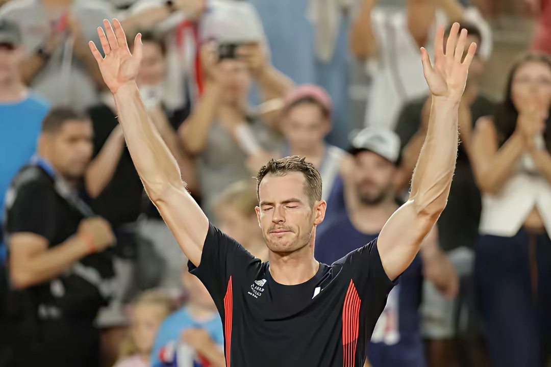 世俱杯-年终总决赛力克ATP总决赛，穆雷点燃赛场的简单介绍