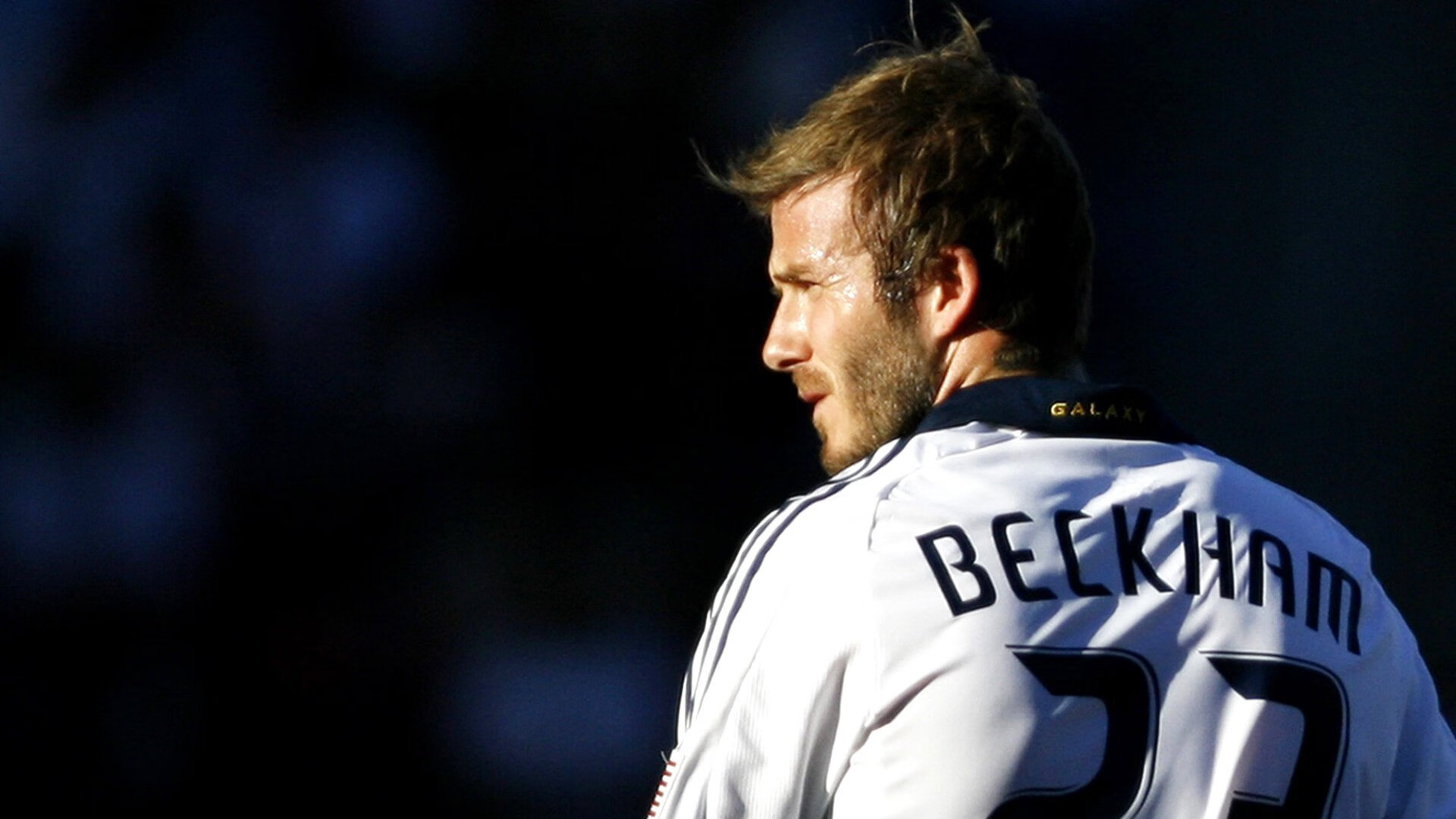 墨尔本月夜之下，他让街道赛成为永恒杰作