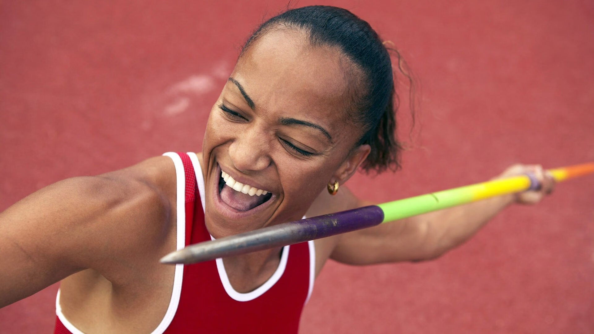 世俱杯时间-华盛顿狂潮席卷布鲁克林，乔治化身定海神针，奇才火力全开压制篮网